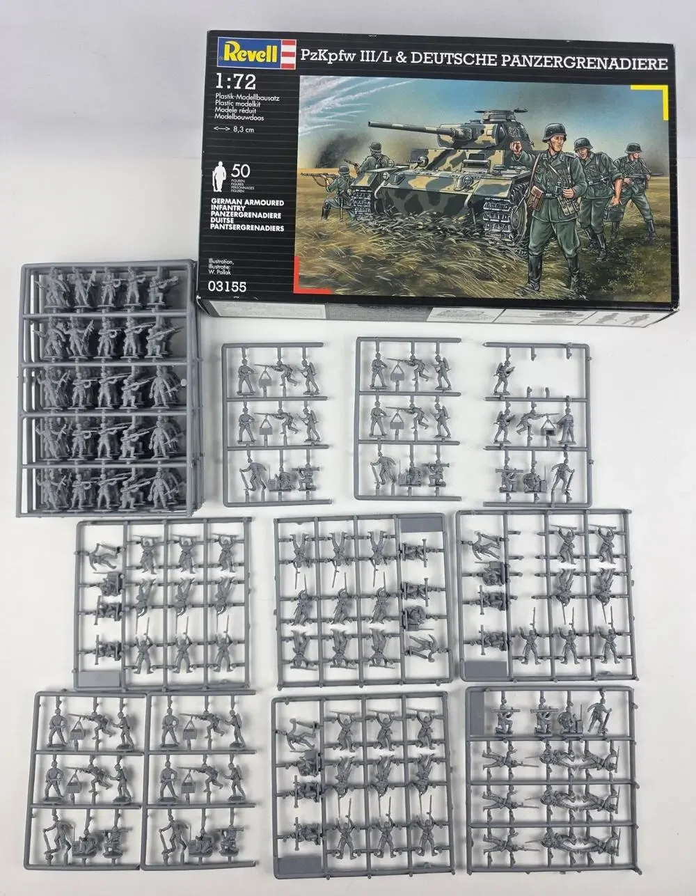 Revell German Armored Infantry 1:72 Plastic Military Men Figures 03155 - used